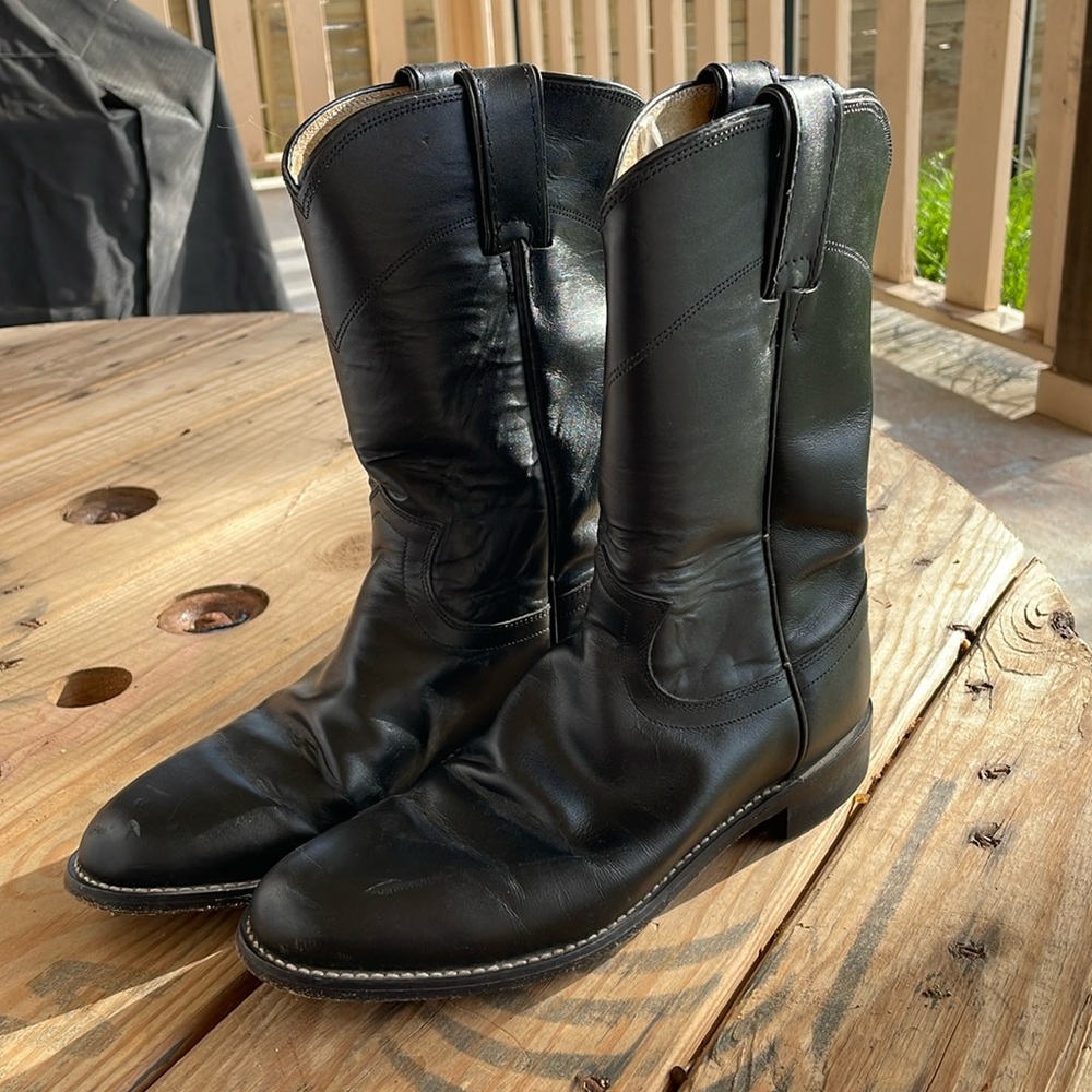 Black leather Justin Boots L3703